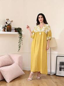 2026 New Style Ramadan Traditional Elegant Floral Embroidered Tassel Shoulder Sleeve Arabic Dress - Ginger - View 5