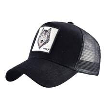 A Unisex Wolf Trucker Hat With A Breathable Mesh Back And Adjustable Snap Closure - Featuring A Wolf And WOLF Text Design, Available In Multiple Colors Suitable Summer Outdoor Activities, Hiking, And Camping - A Stylish Unisex Baseball Cap, As A Sports Headwear Men And Women, With A Lightweight Fabric Design Casual Wear - 紅色和黑色 - 查看 10
