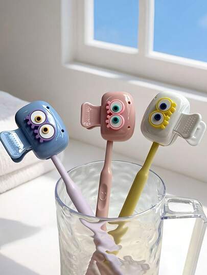 Cute Eye-Shaped Toothbrush Holders, Portable Toothbrush Cover,Travel Toothbrush Storage Box, Portable Toothbrush Head Protection Clip, Toothbrush Storage Clip,Dustproof Toothbrush Protector For Home & Travel, Plastic, Protects Toothbrush Head, Portable Design For Easy Carrying, Dustproof Toothbrush Head Cover For Travel,The Best Gift For Lovers, Friends, Family, Teachers, Travel Enthusiasts,Must-Have For Home,Dorm