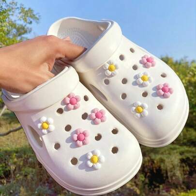 10 piezas de accesorios de moda de verano DIY, decorados con flores rosas y blancas, adecuados para zapatos de playa, sandalias, pantuflas huecas, accesorios de zapatos desmontables, accesorios de zapatos, regalos de vacaciones - Zapatos no incluidos