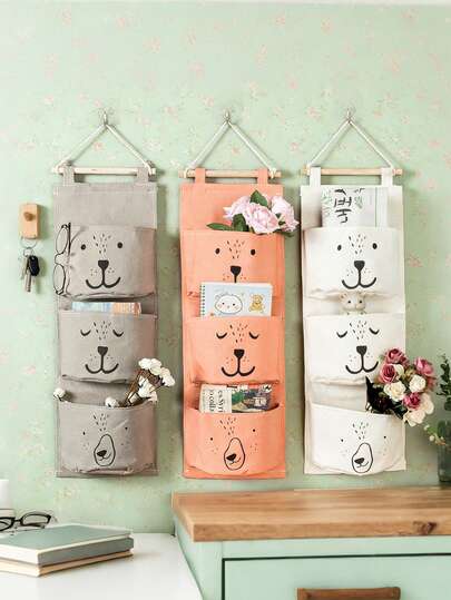 1个婴儿房壁挂式收纳袋，悬挂式玩具整理袋，适用于婴儿房、儿童房壁挂式收纳，带3个口袋，可收纳尿布和小物件