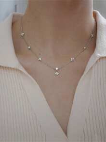 1 chiếc vòng cổ hình cỏ bốn lá may mắn bằng bạc Sterling S925, mặt dây chuyền hình hoa đính đá Cubic Zirconia cổ điển thanh lịch, dây chuyền kiểu INS ngọt ngào nữ tính, quà tặng cho phụ nữ. - cỏ bốn lá - Xem 8