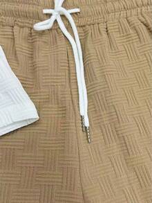 GOLDREDY Men's Summer New Loose Elegant Textured Pattern Polo Shirt And Contrast Color Shorts 2 Pieces Set, Suitable For Multiple Occasions - Khaki - View 3