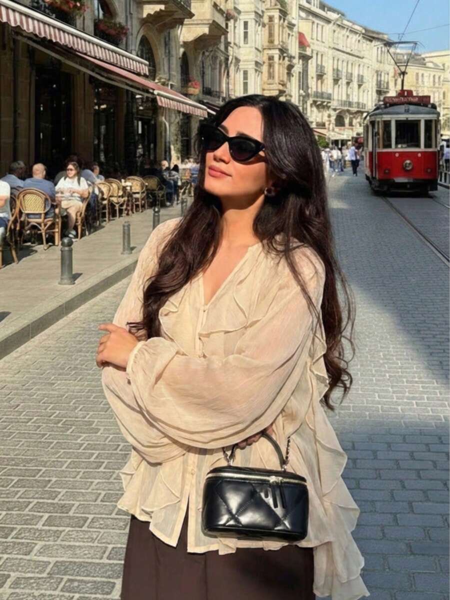GMFP Women's Casual Elegant Fashion Loose Beige French Atmosphere Ruffle Chiffon Blouse, Suitable For Summer & Autumn Holiday Season - Beige - View 1