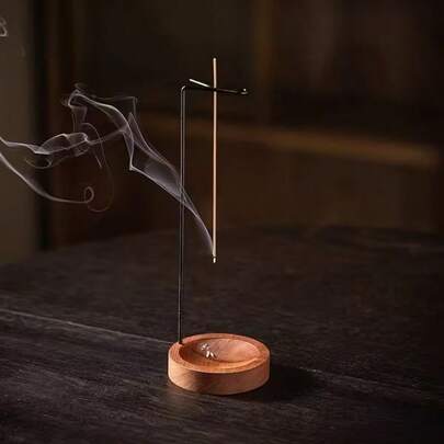 1个香薰炉支架，适用于客厅、卧室或书房装饰，也适用于瑜伽室、冥想、瑜伽、居家和办公场所。稳固底座，气流设计，兼容香薰和盘香，是送给冥想爱好者的完美礼物，也是绝佳的禅意家居装饰，营造宁静的氛围和禅意空间。[送给妻子和母亲的礼物]款式和颜色随机发送。