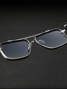 男士时尚眼镜，适合日常佩戴 - 銀框藍色 - 查看 3