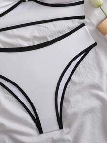 休闲优雅镂空白色黑色滚边度假沙滩泳装套装 - 白色 - 查看 8