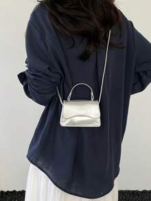 歐美時尚亮面極簡迷你單肩包，休閒小眾設計甜酷通勤女包 - 銀色 - 查看 11