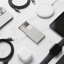 Hộp đựng SIM di động kèm thẻ nhớ Micro SD, hộp nhỏ gọn tiện dụng khi đi du lịch, đựng nhiều loại thẻ và dụng cụ tháo SIM, có khe cắm que chọc SIM, khay đựng nhiều thẻ tiện lợi khi di chuyển, vỏ bảo vệ an toàn cho SIM và thẻ SD, hộp đựng du lịch nhẹ và bền, tiết kiệm không gian cho du lịch, văn phòng và nhà (chỉ bao gồm hộp). - trắng - Xem 6