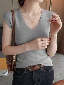 时尚V领无袖修身针织背心，女士夏季新品 - 灰色 - 查看 5