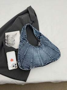 Túi đeo vai nữ mới, hình lưỡi liềm, làm từ da bò và vải denim, túi đeo chéo dung tích lớn, phù hợp cho công sở và dạo phố. Thiết kế tối giản, khóa kéo trơn tru, thoải mái khi mang, nội thất rộng rãi, hoàn toàn phù hợp với thời trang xuân/hè, một lựa chọn lý tưởng cho những cô nàng yêu thích denim. - Màu xanh lam - Xem 10