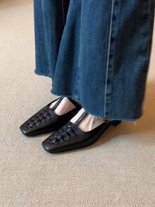 2026 Summer New French Retro Woven Square Toe Mule Shoes, Versatile Backless Slip-On Sandals For Commuting - Black - View 3