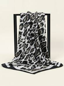 1 pieza Pañuelo cuadrado de mujer de 90 cm, pañuelo de cabeza de satén con estampado de leopardo y cadena, para primavera/verano - 01-negro - Ver 4