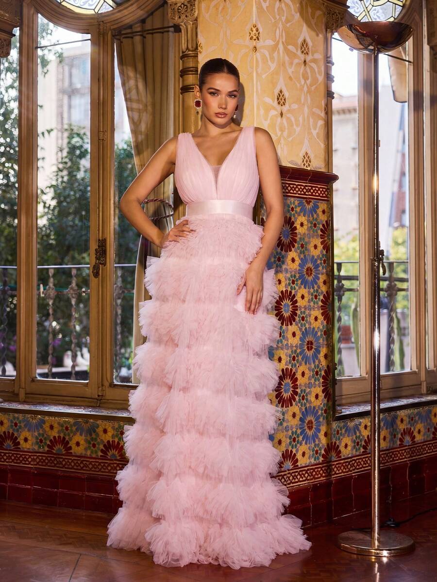 Faeriesty 女士优雅正式晚礼服，V领设计，修身剪裁，多层薄纱，层叠蛋糕式设计，薄纱拼接，修身剪裁，适合出席盛大舞会、黑领结晚宴、正式婚礼、颁奖典礼及其他正式场合。粉色系春季派对 - 粉色 - 查看 1