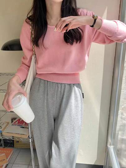 女性用カジュアル無地ドロップショルダークルーネック長袖セーター ピンク