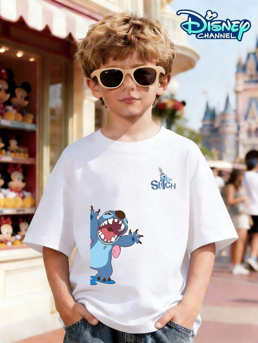 This Short-Sleeved T-Shirt For Boys Is A Collaboration With Disney And Stitch. It Features A Large, Quirky Stitch Print On The Front And A Mini Logo On The Chest. Suitable For Boys Aged 3-12, It's Perfect For Summer School, Disneyland Photo Opportunities, Family Outings, Beach Vacations, And Birthday Parties. A Must-Have For Back-To-School Season, It's Perfect For Photos And Is A Popular Choice Among American Mothers. It's Also A Top Gift For Children's Day And Birthdays. Durable, Washable, And Available In All Sizes To Fit Different Body Types, This Classic IP Shirt Is Highly Recognizable. A Versatile And Eye-Catching Piece, It's Sure To Turn Heads At Playgrounds. A Practical And Fun Must-Have For Any Boy's Wardrobe. - White - View 1