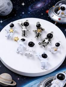 5/10/20/30/50/100/200 件多色宇航员、太空、星星、月亮主题珠宝吊坠，适合制作手链和项链配件 - 彩色 - 查看 4