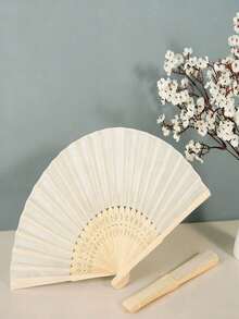 4/8支装波西米亚风竹制婚礼扇，附赠感谢卡、流苏和礼品袋，适合作为婚礼宾客回礼、新娘手扇和扇子收纳袋。此外，还有手绘DIY折扇、纯色纸扇、女士手扇、新娘送礼会装饰、叠放式手持降温扇，适用于仪式、比赛、订婚、新娘和伴娘礼物、情人节等场合。 - 1 - 查看 2