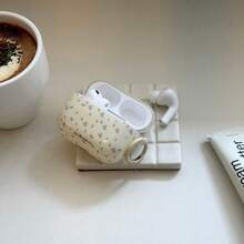 Ốp điện thoại Pro 3 họa tiết hoa mùa xuân sớm, màu xanh nhạt tinh tế, vỏ bảo vệ mềm mại, tương thích với tai nghe Bluetooth không dây Apple 1/2, thiết kế mới dành cho nữ. - trắng - Xem 4