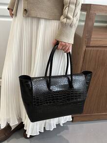 Large-Capacity Stylish And Simple Retro-Style Daily Shoulder Bag, 2026 New Model, Simple Women's Commuter Bag - Black - View 5