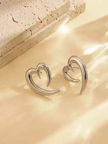1 Pair Minimalist Heart Shaped Earrings For Women, Elegant Hollow Design Jewelry Gift For Valentine's Day, Mother's Day, Everyday Wear - Multicolor - View 4