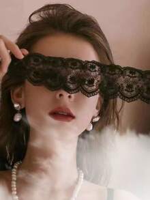 1 chiếc bịt mắt bằng ren satin, phụ kiện nội y gợi cảm, mặt nạ hóa trang dự tiệc hộp đêm, đạo cụ trang phục biểu diễn tại quán bar, thích hợp cho Halloween, Giáng sinh, Ngày Valentine, hẹn hò, tiệc tùng, phụ kiện đội đầu biểu diễn trong các bữa tiệc ngày lễ. - màu đen - Xem 3