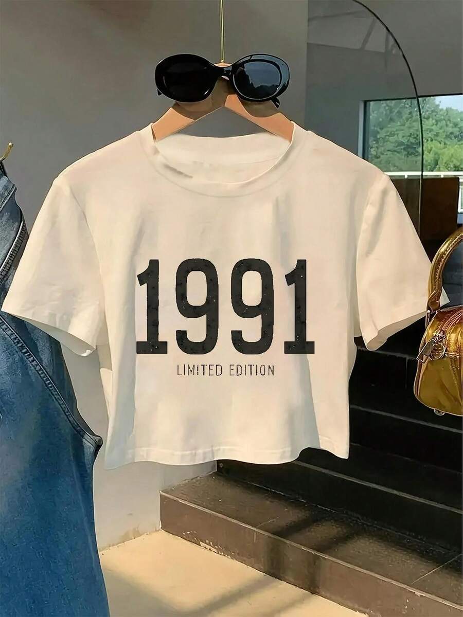 1991 Limited Edition Cropped T-Shirt, Soft Cotton Short Sleeve Crewneck Tee, Sequin-Embellished Graphic Top For Casual Daily Wear & Summer Outings - 白色 - 查看 1