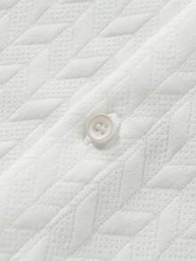 Bộ 2 món đồ nam mùa hè, áo sơ mi ngắn tay dáng suông có cổ và quần dài cạp chun, chất liệu vải họa tiết thời trang. - trắng - Xem 5