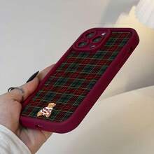 1pc Retro Plaid Teddy Bear Pattern TPU Phone Case - Burgundy - View 4