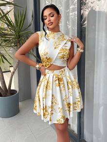 AIJ Amarilo Women'S White & Yellow Floral Print Cutout Mini Dress - Mock Neck Sleeveless Pleated Skirt, Sexy Beach Vacation Outfit, Summer - Yellow - View 3