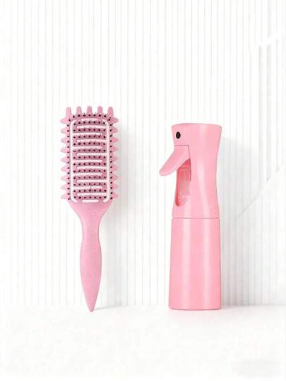 Set de 2 piezas para peinado - Cepillo de cabello con ventilación y botella rociadora de niebla fina. El cepillo con orificios de ventilación mejora el flujo de aire para ayudar a secar y peinar el cabello de manera talla grande rápida y fácil; el mango ergonómico asegura un agarre cómodo y estable. El rociador de niebla continua proporciona una niebla suave y uniforme para preparar el cabello, revivir los rizos, agregar humedad y cuidado diario del cabello. Adecuado para todo tipo de cabello, para usar en casa, trabajo, viajes y peinado sobre la marcha.