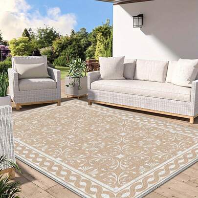 Thảm trải sàn kiểu Châu Âu cổ điển, sang trọng, họa tiết hoa cỏ xoắn. Chất liệu nhung nặng khoảng 850 gram, dày khoảng 0,6 cm. Thảm có khả năng chống mài mòn/chống trơn trượt/dễ vệ sinh. Có nhiều kích thước khác nhau. Thích hợp cho nhà bếp/phòng khách/phòng ăn/phòng ngủ/ban công/phòng tắm/phòng học và các không gian khác. Đây là sự lựa chọn hoàn hảo cho trang trí nhà cửa.