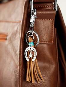 Western Cowboy Style Key Chain,Horseshoe Keychain,Stylish Key Ring For Car Keys,Fashionable And Minimalist Lucky Charm Horseshoe Golden Keychain Creative Small Gift Horse Hoof Ornament Pendant,Equestrian-Themed Holiday Gift,Teacher Appreciation Gifts,Vintage Western Key With Horsebit,Rustic For Men's Keys,Y2k ,Western ( Cowboy Gear),Mother'S Day Gift, Graduation Gifts - Multicolor - View 2