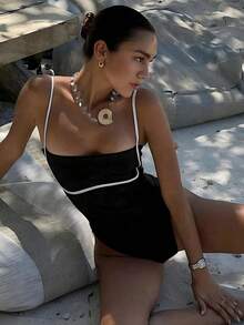 Novo Maiô Elegante de Praia, Casual e Sexy, com Contraste de Cores, Alta Elasticidade, para Férias, Encontros e Festas - Preto - Visão 2
