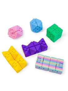 这款3D打印多边形无限立方体减压玩具，可三维折叠变形，有效缓解手指压力。它是一款理想的小型玩具，适合用来打发无聊时光，增添乐趣，是一种3D减压方式。也适合作为情人节礼物或派对礼物。 - 3D多邊形魔術方塊 - 查看 5