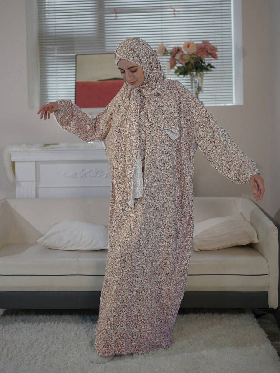 New Comfortable Breathable Fashion Printed Loose Prayer Robe With Attached Scarf Dress Vacation Spring