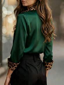 Camisa de manga larga elegante para oficina con botones delanteros y estampado de leopardo en patchwork, talla grande, para primavera - Verde Oscuro - Ver 3