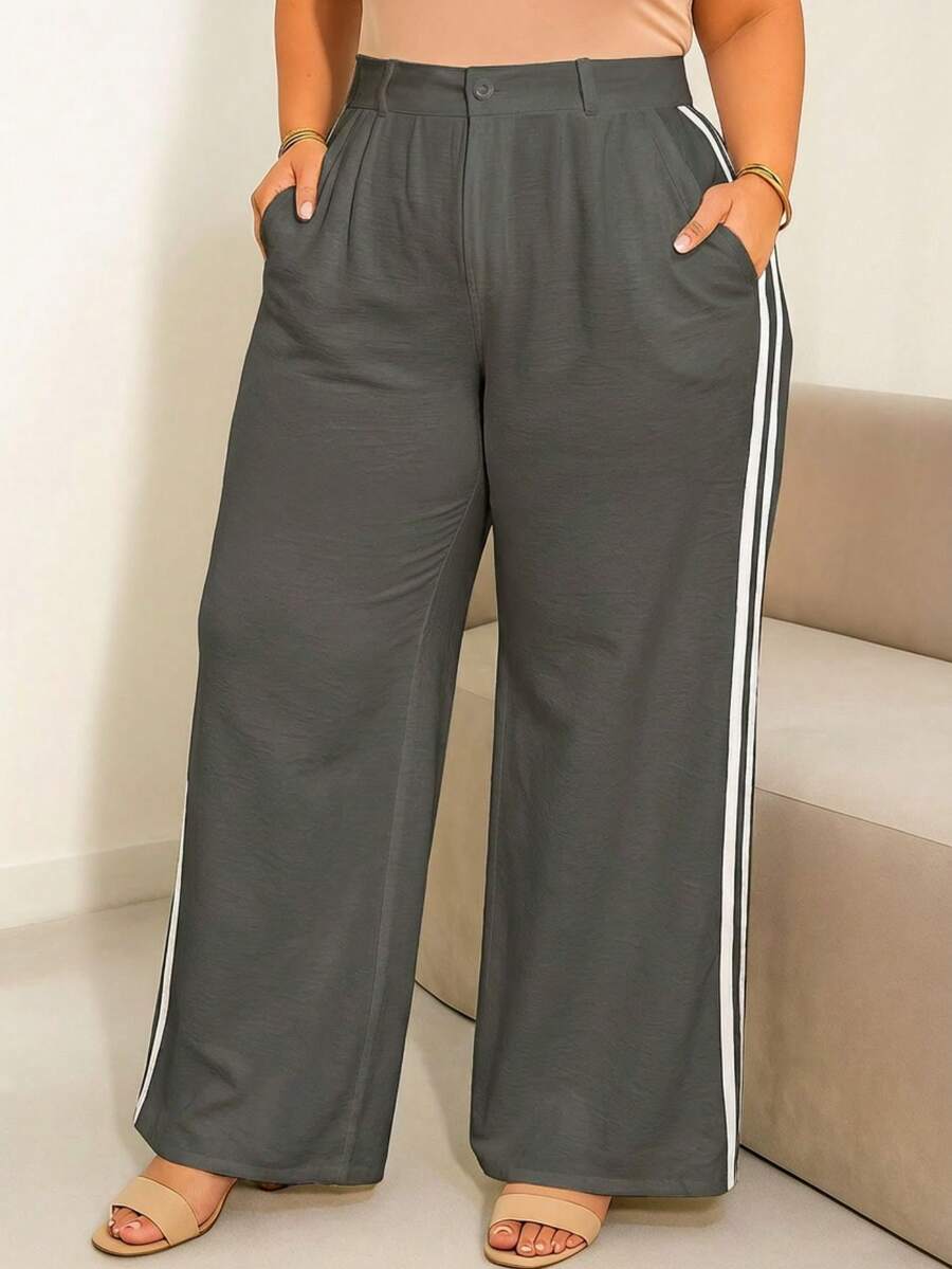 MODA MO, REF: MK002-MK003 (PLUS SIZE), Wide-Leg Pants, Side Stripes, High Waist, Tanning Fabric, Elegant, Wide Leg, Side Pockets, Vibrant Colors, Sophisticated, Modern, Formal, Spring, New Collection, Current Look, High Quality. - Grey - View 1