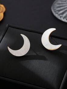 一对优雅的新月形耳环，简约设计，适合日常佩戴和通勤。 - 白色 - 查看 1