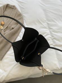 Large-Capacity Fashionable Retro-Style Versatile Women's Bag, 2026 New Model, High-End Mother-And-Daughter Style Crossbody Bag - Black - View 6