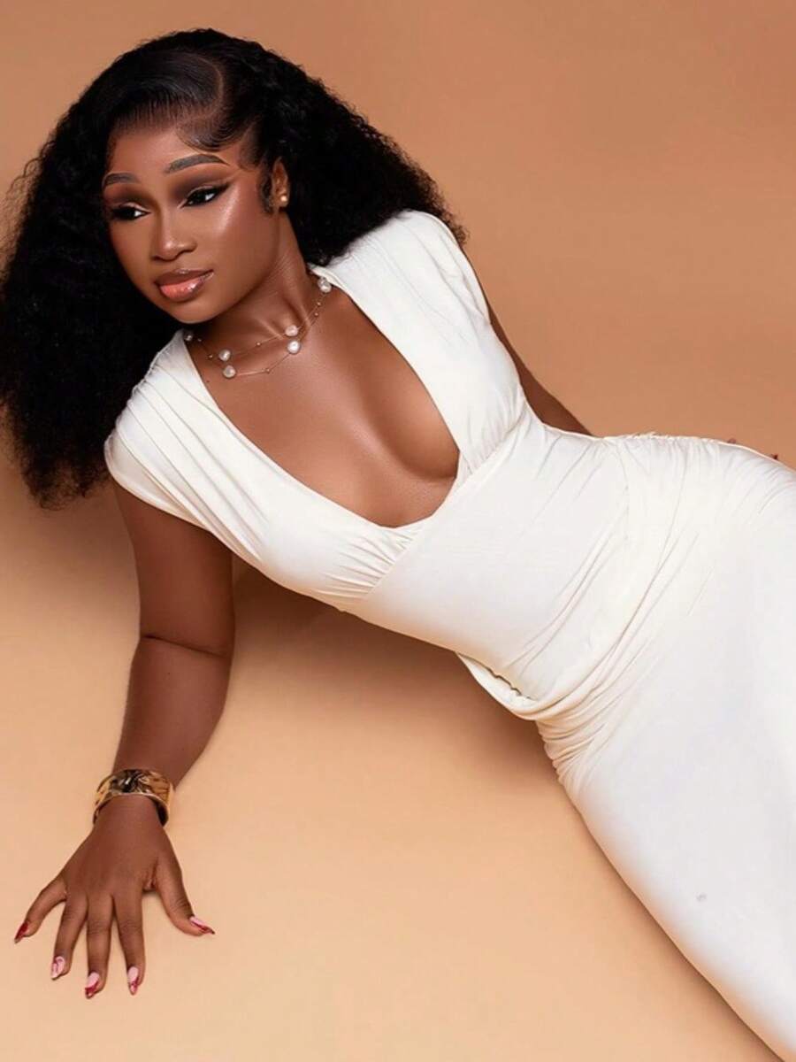 Bright Temperament Elegant Party Party Street Women's Clothing Solid Color Temperament V-Neck Pleated Sleeveless Sexy Hip Dress - trắng - Xem 1