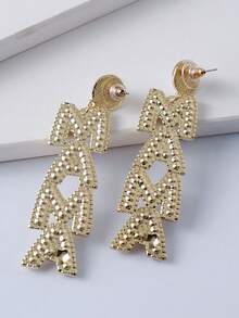 一对仿珍珠字母“MAMA”耳环，母亲节礼物耳环 - 彩色 - 查看 3