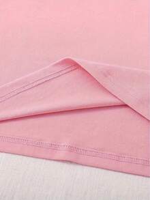 T-shirt enfant Halloween - Sorcière citrouille noire mignonne avec chapeau de sorcière, T-shirt doux à col rond pour garçons et filles, tenue d'automne ou pour une fête d'Halloween (entretien facile), vêtements festifs pour enfants - Rose bonbon - Voir 3