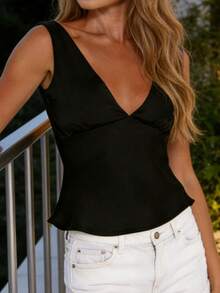 Womens Satin Tank Tops  Sleeveless Deep V Neck Solid Color Tops Slim Fit Shirts - 黑色 - 查看 3