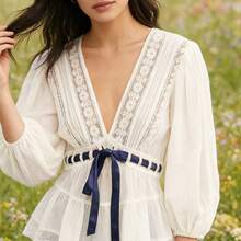 Women's Deep V-Neck Blouse Lace Patchwork 3/4 Sleeve Cinched Waist Bow Tie Front Slim Peplum Tops Streetwear - trắng - Xem 5