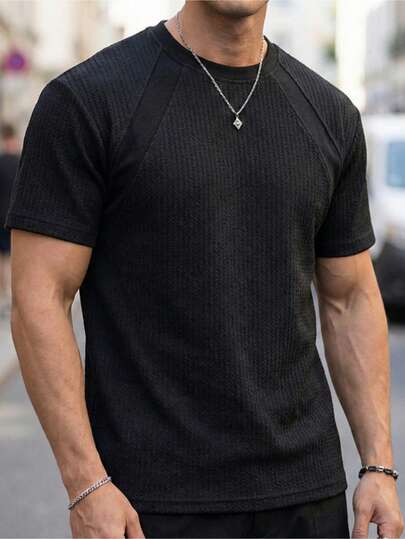 夏季新款男士T恤，圆领休闲上衣，轻薄透气，时尚百搭，适合休闲、运动、约会、聚会等场合。