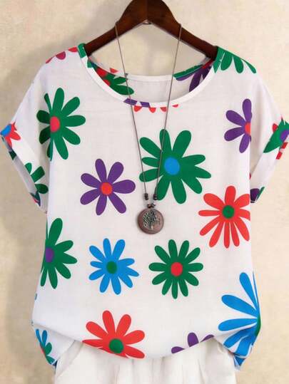 Plus Size Women's Casual Round Neck Raglan Sleeve White Floral Loose Blouse, Spring/Summer