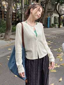 休闲简约镂空针织开衫，修身短款防晒外套，女士春夏款 - 杏色 - 查看 5