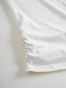 Áo thun dài tay màu trắng SMILE CHIC với thiết kế bất đối xứng, kiểu dáng giản dị dành cho nữ, thoải mái và đa năng, thích hợp cho mùa xuân, kỳ nghỉ và mặc hàng ngày. - trắng - Xem 7
