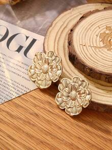 一对现代简约金属五瓣花耳环，适合派对、聚会和日常佩戴 - 金色 - 查看 7